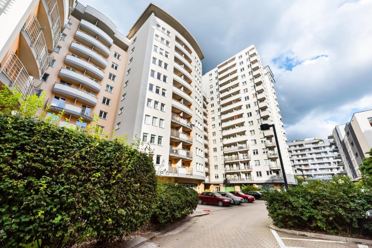 Wola Pleasure Place Apartment Warsawa Bagian luar foto