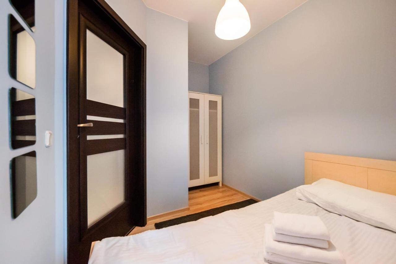 Wola Pleasure Place Apartment Warsawa Bagian luar foto